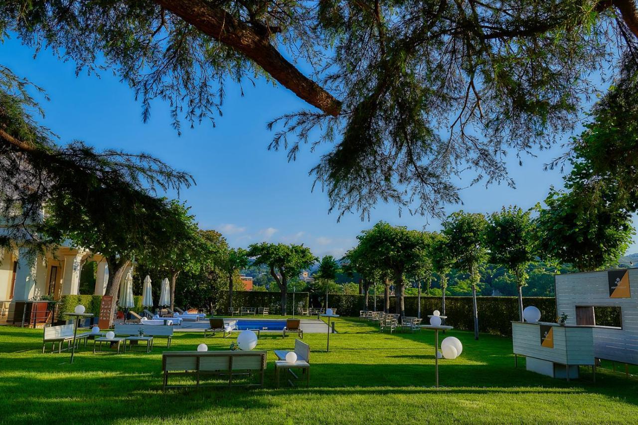 Hotel Arrey Alella Exterior foto
