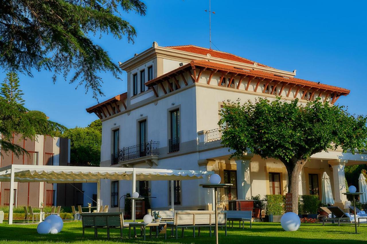 Hotel Arrey Alella Exterior foto