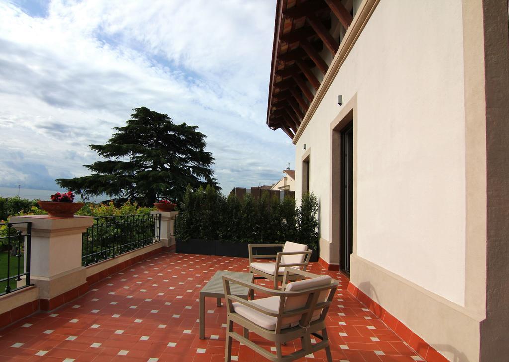 Hotel Arrey Alella Exterior foto